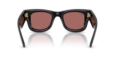 Ray-Ban WAYFARER PUFFER - Frame Polished Black / Lenses Dark Violet
