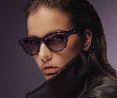 RAY-BAN META SKYLER - GEN 2 Frame Shiny Black | Lenses Clear/Graphite Green Transitions®